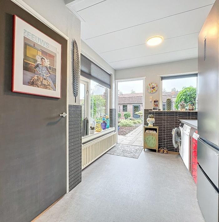 charmanteeindwoningmiddeninpetitparis011.jpg